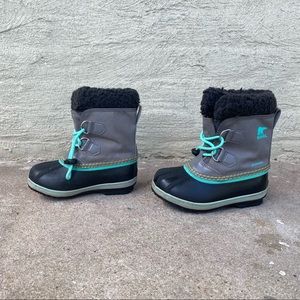 Kids size 11 Sorel winter boots